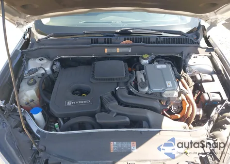 2018 Ford Fusion Hybrid Se из США, поврежденный, VIN 3FA6P0LU0JR153991